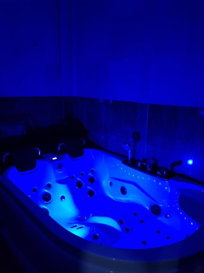 Lights Spa National Arena Mega Mall Monza Bucharest Luaran gambar